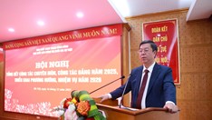 Mỗi trang sách là một “hàng rào tư tưởng”, mỗi công trình là một “pháo đài lý luận”