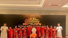 Chỉ với một dây đàn, nghệ sĩ Việt Nam làm gì ở sân khấu quốc tế?