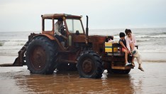 “Báu vật trời cho” – phim Tết 2026 hứa hẹn vừa náo nhiệt vừa chạm đến cảm xúc