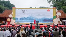 Thơ ca cùng đất nước vươn ra biển lớn