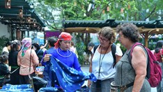 “Gieo xanh nơi đỉnh mây” - vai trò không thể thay thế của phụ nữ dân tộc thiểu số trong bảo tồn di sản