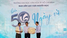 Xúc động chương trình giao lưu nghệ thuật Gala “50 năm - Ngày về“