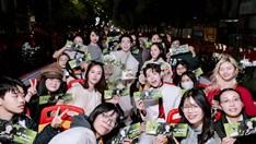 Mang trực thăng, dàn ngựa đua lên sân khấu “Đấu trường Sấm“