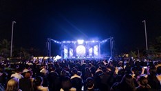 Dragon Ocean Concert 01 – “dòng chảy”: Hàng nghìn khán giả hòa nhịp cảm xúc trong đêm nhạc bên biển Đồ Sơn
