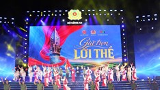 Xúc động đêm nghệ thuật “Giữ trọn lời thề” tri ân các Anh hùng liệt sĩ