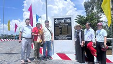 Phú Lâm nối nhịp đôi bờ, tạo đà giao thương thuận lợi 