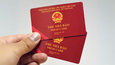 Tăng cường trách nhiệm của cơ quan báo chí trong quản lý phóng viên và đề nghị cấp, đổi thẻ nhà báo
