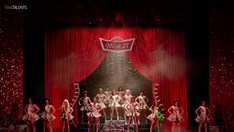 Sân khấu kịch phương Nam tất bật “sáng đèn”