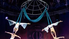 “Tấm hộ chiếu” để nghệ sĩ Việt vươn ra thế giới