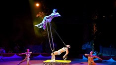 Nghệ thuật sân khấu và nỗi lo hụt nhịp