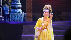 Thử thách và cơ hội cho lớp nghệ sĩ trẻ