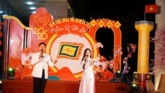 “Vươn ra biển lớn” – Đêm thơ bừng sáng khát vọng quê hương