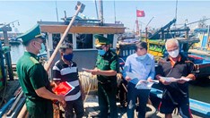 Truyền thông cao điểm chống khai thác hải sản bất hợp pháp