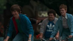 Phim kinh dị "Mùa hè kinh hoàng ’84" hé lộ câu chuyện về cuộc mất tích bí ẩn của những đứa trẻ thập niên 80