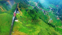 Thung lũng Mường Hoa đẹp như tranh trong mùa lúa chín