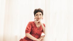 THUÝ AN: “Tôi sẵn sàng vào vai diễn lẳng lơ…”