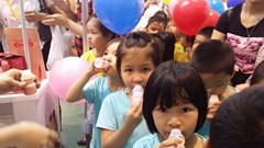 Băn  khoăn chương trình Sữa học đường “tự nguyện”