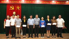 Công đoàn Bộ VHTTDL trao quà từ thiện tại Lạng Sơn