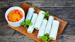 Giới trẻ Sài Gòn "điêu đứng" vì món ăn vặt du nhập từ Hà Nội