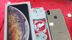 iPhone XS Max chính hãng sắp "lên kệ", iPhone xách tay tăng gần cả triệu đồng