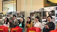 Khai mạc trại sáng tác và chợ dự án phim