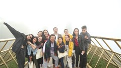 Dàn sao Việt hội ngộ tại Cầu Vàng