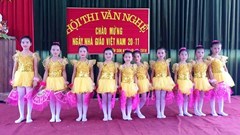 Đón Ngày Nhà giáo ở vùng lũ rẻo cao Nghệ An