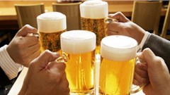 Hạn chế rượu, bia để bảo vệ gia đình và xã hội