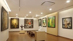 “Chảy máu” mỹ thuật là khó tránh khỏi