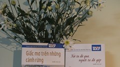 Đi qua “những cánh rừng”, để nhớ “người ta đã gặp”