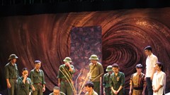 Nhà hát Kịch Việt Nam tổ chức đêm diễn khích lệ tinh thần NSND Anh Tú đang bệnh nặng