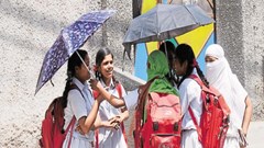 Ấn Độ giới hạn trọng lượng cặp sách của học sinh