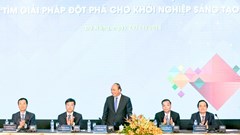 Thủ tướng nói chuyện với thanh niên về khởi nghiệp