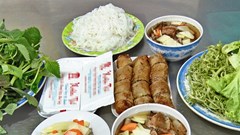 Những quán ăn đậm vị miền Bắc giữa lòng Sài Gòn