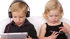 10 hoạt động thể chất tốt nhất cho trẻ em nghiện công nghệ