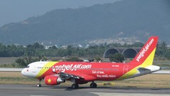 Ngừng khai thác 2 chuyến bay tại Huế vì nguyên nhân thời tiết