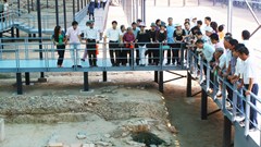 Lịch sử phát lộ Hoàng thành Thăng Long