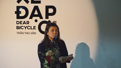 Thơ ca và hoài niệm với “Xe Đạp Ơi” và “Vòng Tròn/Thời Gian”