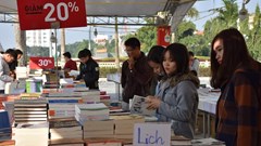 Hội sách nửa giá lần đầu tiên được tổ chức tại Thanh Hóa