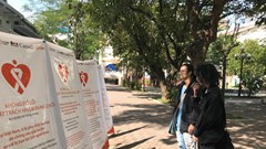 Đến đây “để nghe”... những vết thương hở miệng