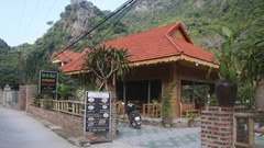 Ninh Bình: Đề nghị du khách không sử dụng dịch vụ 20 nhà nghỉ trái phép xâm phạm Di sản thế giới Tràng An