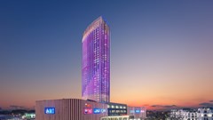 Vingroup khai trương tổ hợp TTTM và khách sạn cao cấp nhất Đông Bắc Bộ