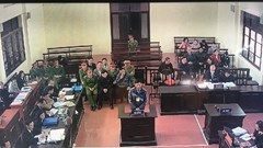 Xét xử vụ án chạy thận: Bác sĩ Hoàng Công Lương không có mặt ở nguyên đơn thận nhân tạo