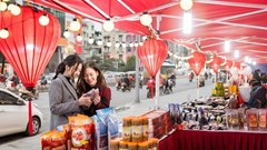 Vincom tưng bừng mở hội “Đón Xuân Gắn Kết – Vui Tết Tài Lộc”