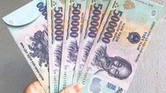 Sử dụng bao lì xì có hình tiền Việt Nam sẽ bị phạt đến 80 triệu đồng