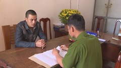 Đắk Lắk: Cho vay tiền lãi suất cao, dùng hung khí ép "con nợ" trả tiền