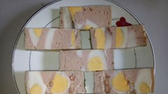 Thưởng thức “giò trứng Nộn Khê” - đặc sản nức tiếng đất Ninh Bình