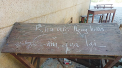 Trường THPT Lý Sơn (Quảng Ngãi) bị xuống cấp: Vừa dạy, học... vừa “run”