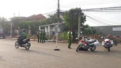 Con gái mang thi thể mẹ nuôi bỏ ở bãi tập kết rác