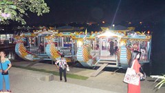 Quản lý biểu diễn ca Huế trên sông Hương: “Mần răng được chừ...”